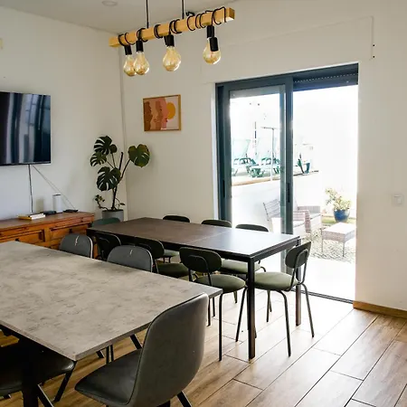 Cinderela House Δωμάτια σε οικογενειακή κατοικία *