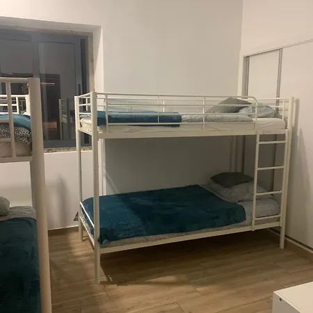 Quarto em Acomodações Particulares Cinderela House